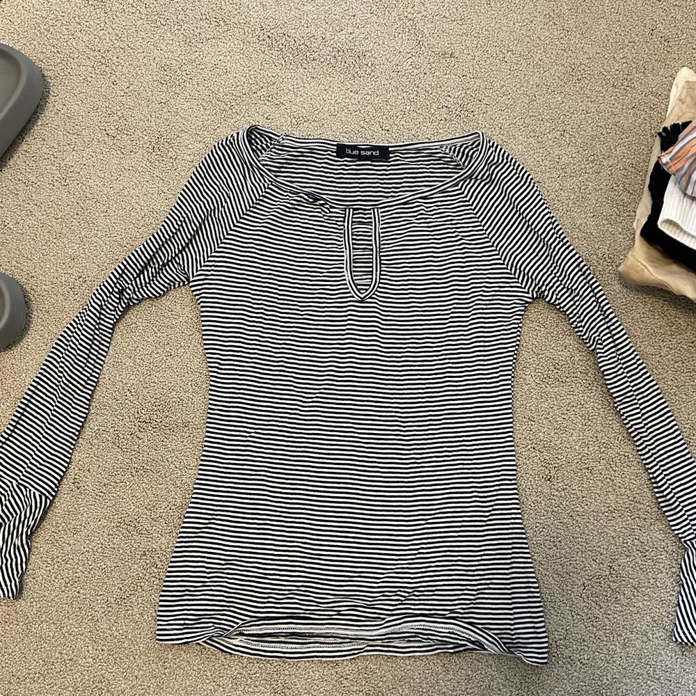 Blue Sand Never Worn Long Sleeve Shirt